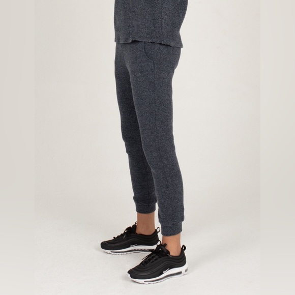 NWT Monrow Thermal Jogger Sweatpants in Inca - Picture 2 of 3